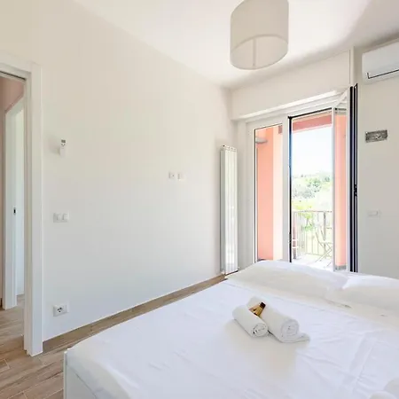 Joivy Lele With Swimming Pool Apartamento *